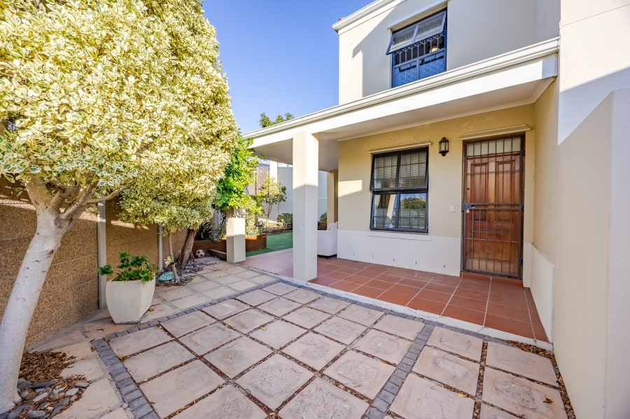 4 Bedroom Property for Sale in Royal Ascot Western Cape
